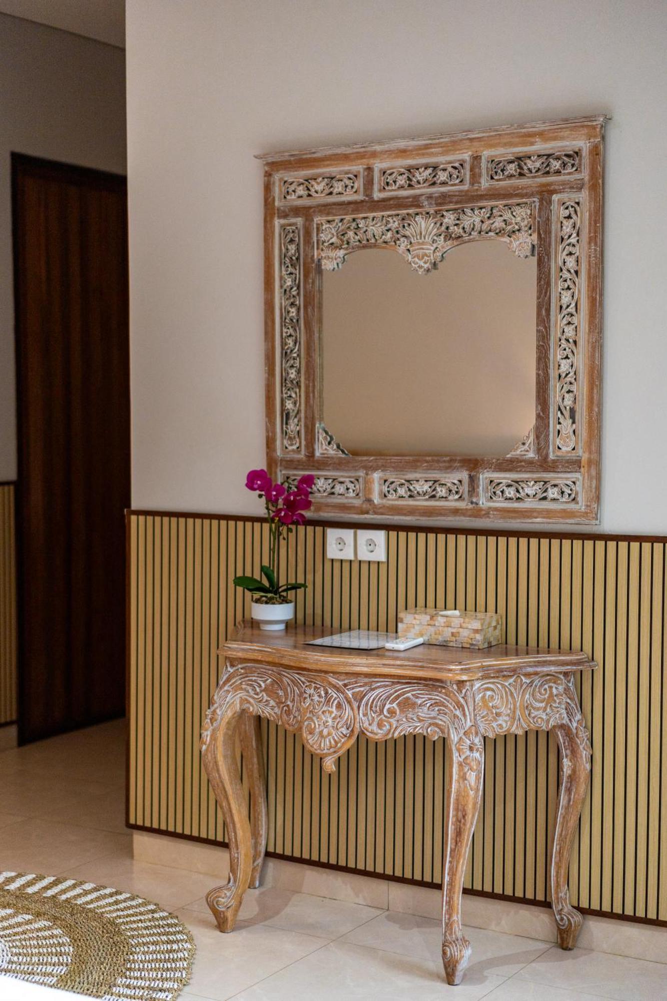 Narada Suite & Villa Ubud Exteriör bild